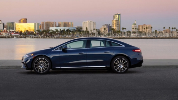 Mercedes-Benz представил новую лимитированную версию EQS 580 4MATIC Sedan City Edition