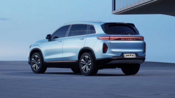 Skywell представил в России новый гибридный кроссовер с расходом топлива 0,8 л на 100 км