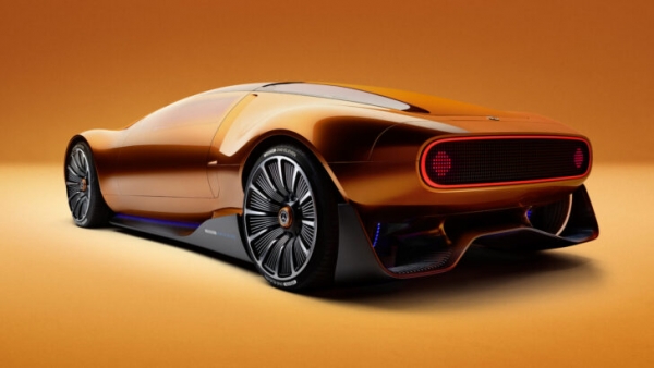 Mercedes-Benz отметил 55-летие с момента выхода легендарного купе C111