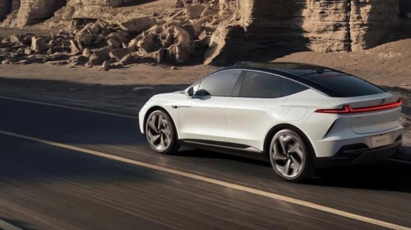 В России появилось стильное китайское кросс-купе по цене Geely Tugella